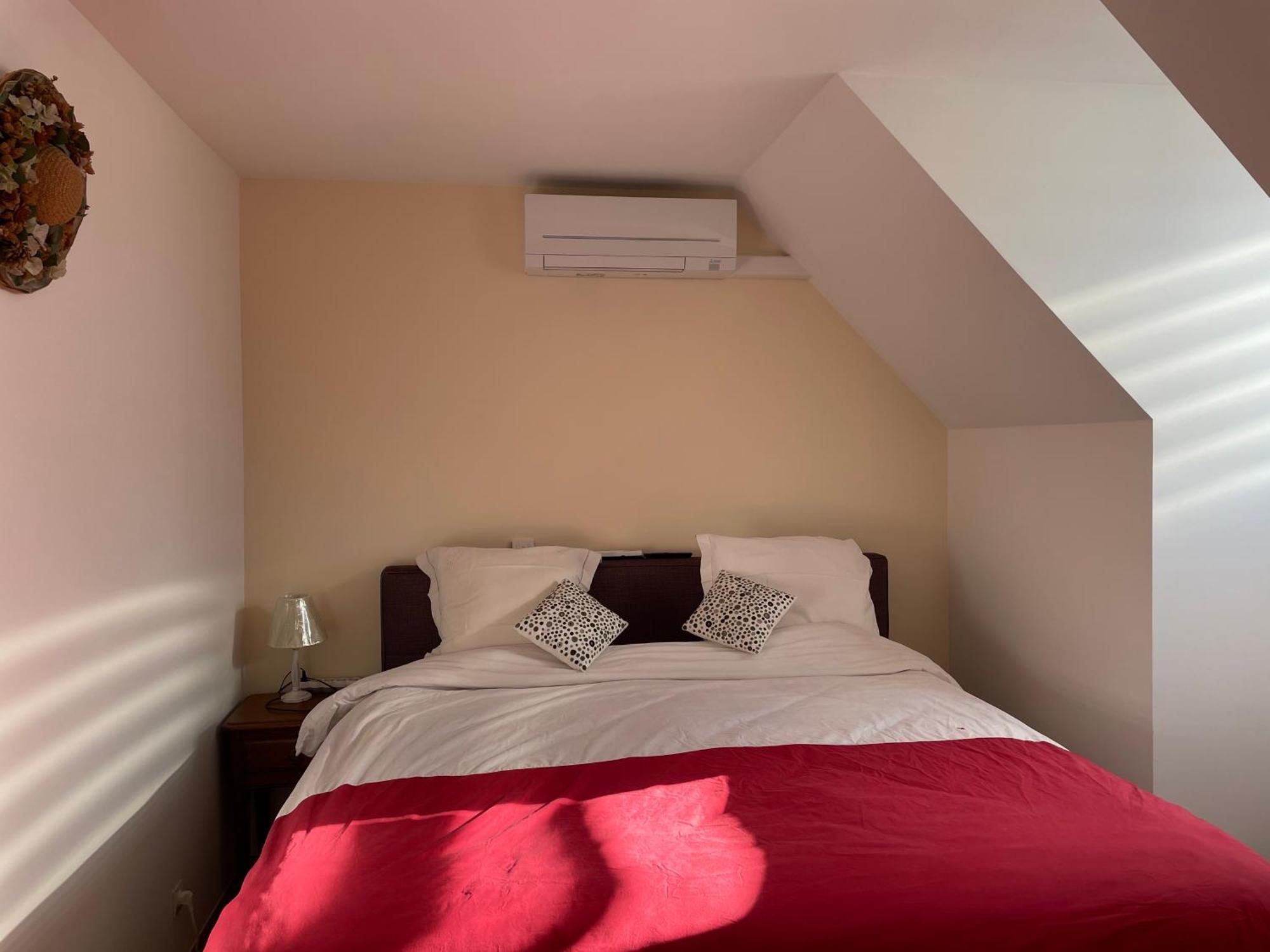 Chambre Climatisee, Entre Paris Disneyland, Au Coeur Des Jeux Olympiques Canoe-Kayak, Vaires-sur-Marne Luaran gambar
